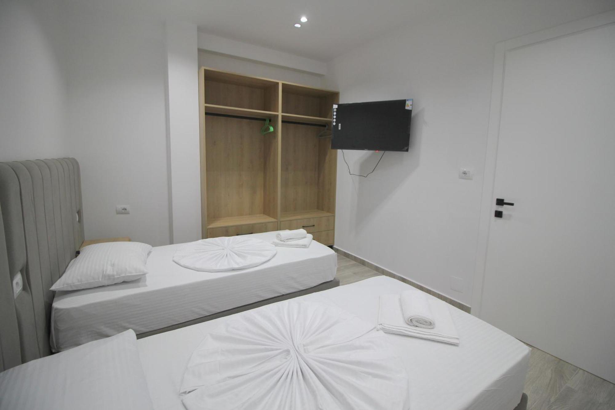 Serenity Apartments Ksamil Exterior foto