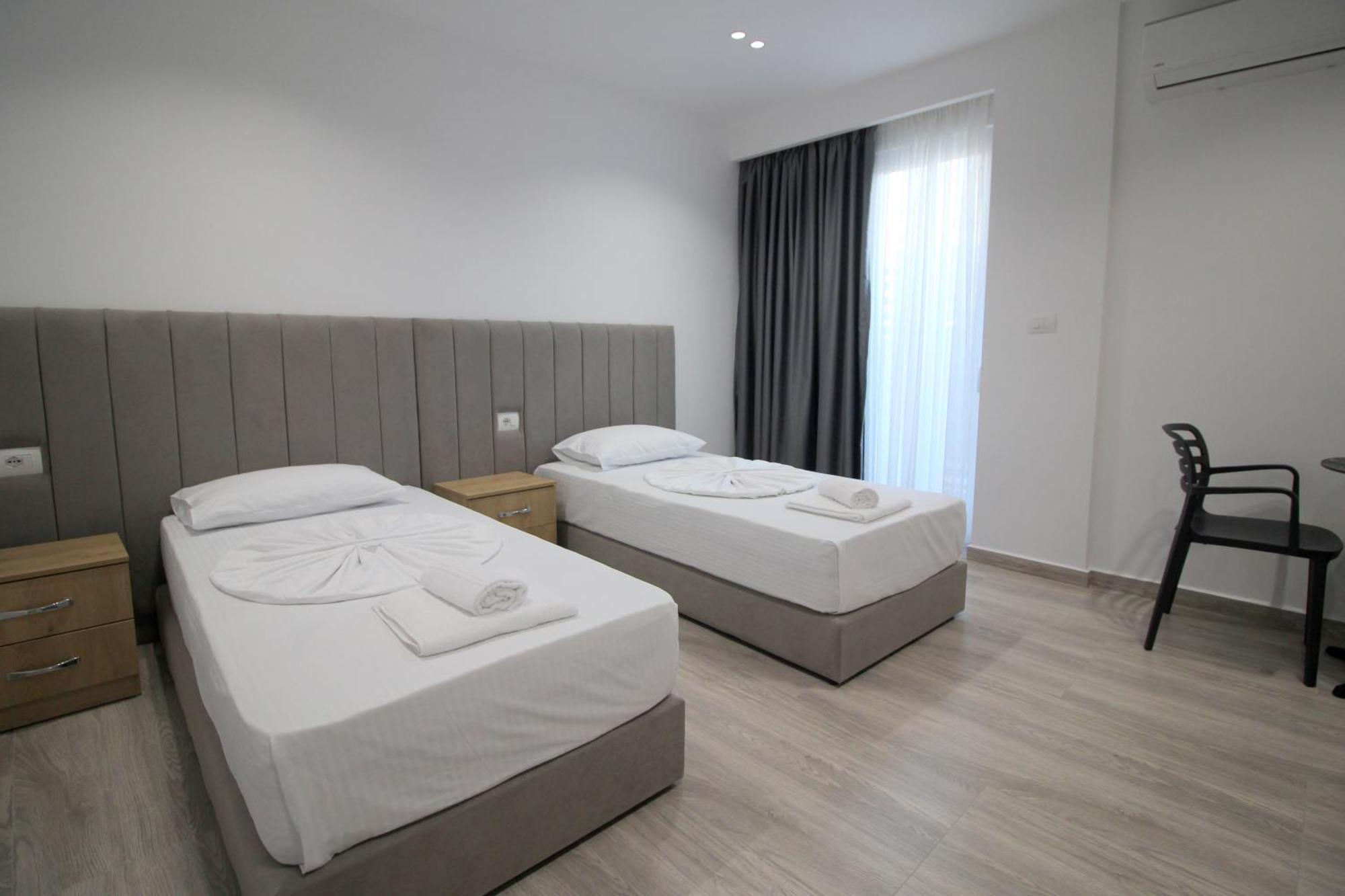 Serenity Apartments Ksamil Exterior foto